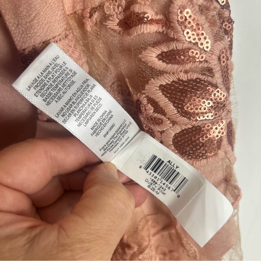 NWT - Dress The Population Ally Floral Cocktail Dress - Size Medium - Picture 9 of 9